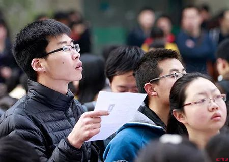 初中毕业如何自考大学 报名流程是什么